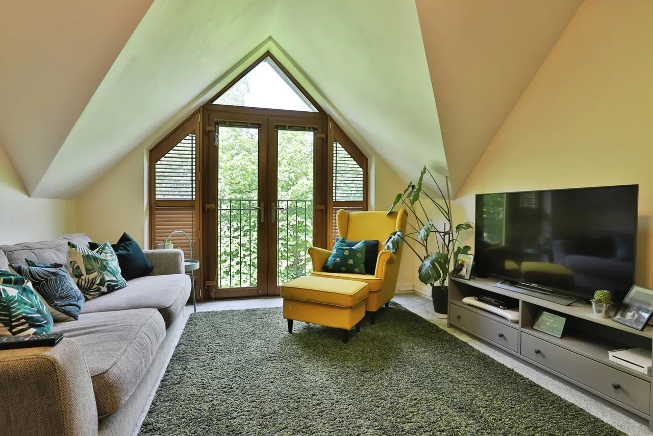West Moors Road, Ferndown, BH22, photo 6