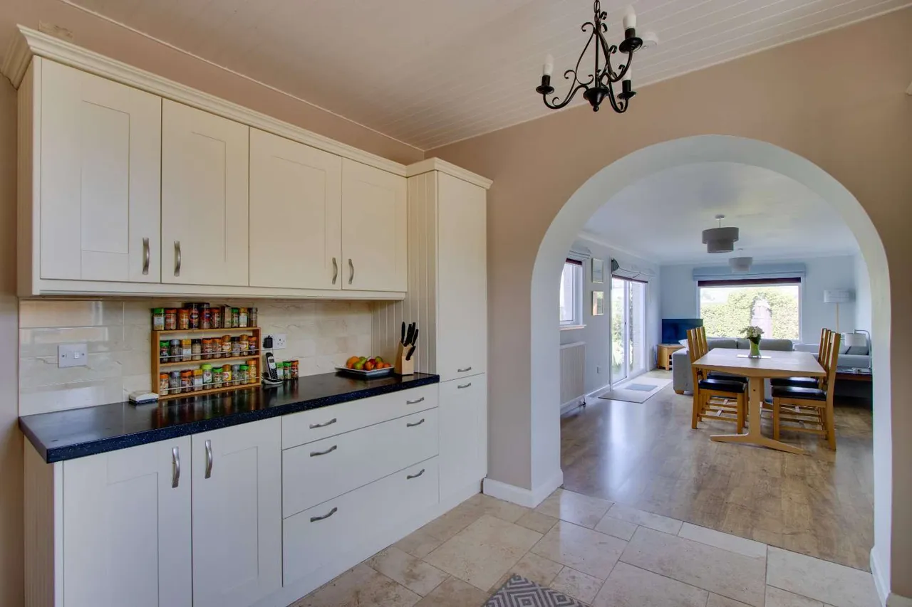 Gwynbrook, Dunlappie Road, Edzell, Angus, DD9 7UB, photo 6