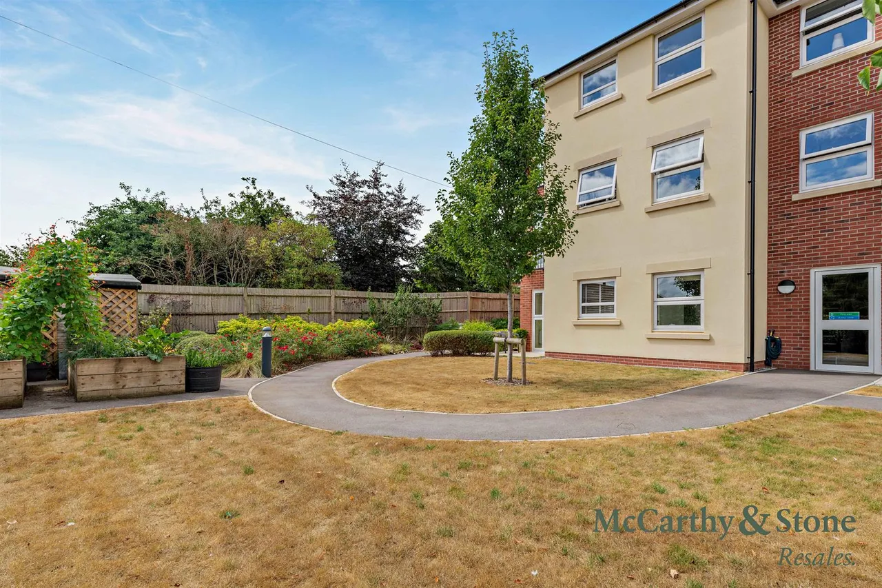Willand Road, Cullompton, EX15, photo 20
