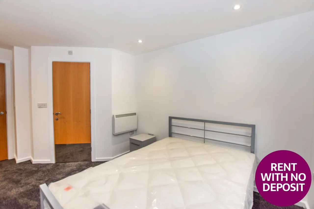 Elmira Way, Salford, M5, photo 7