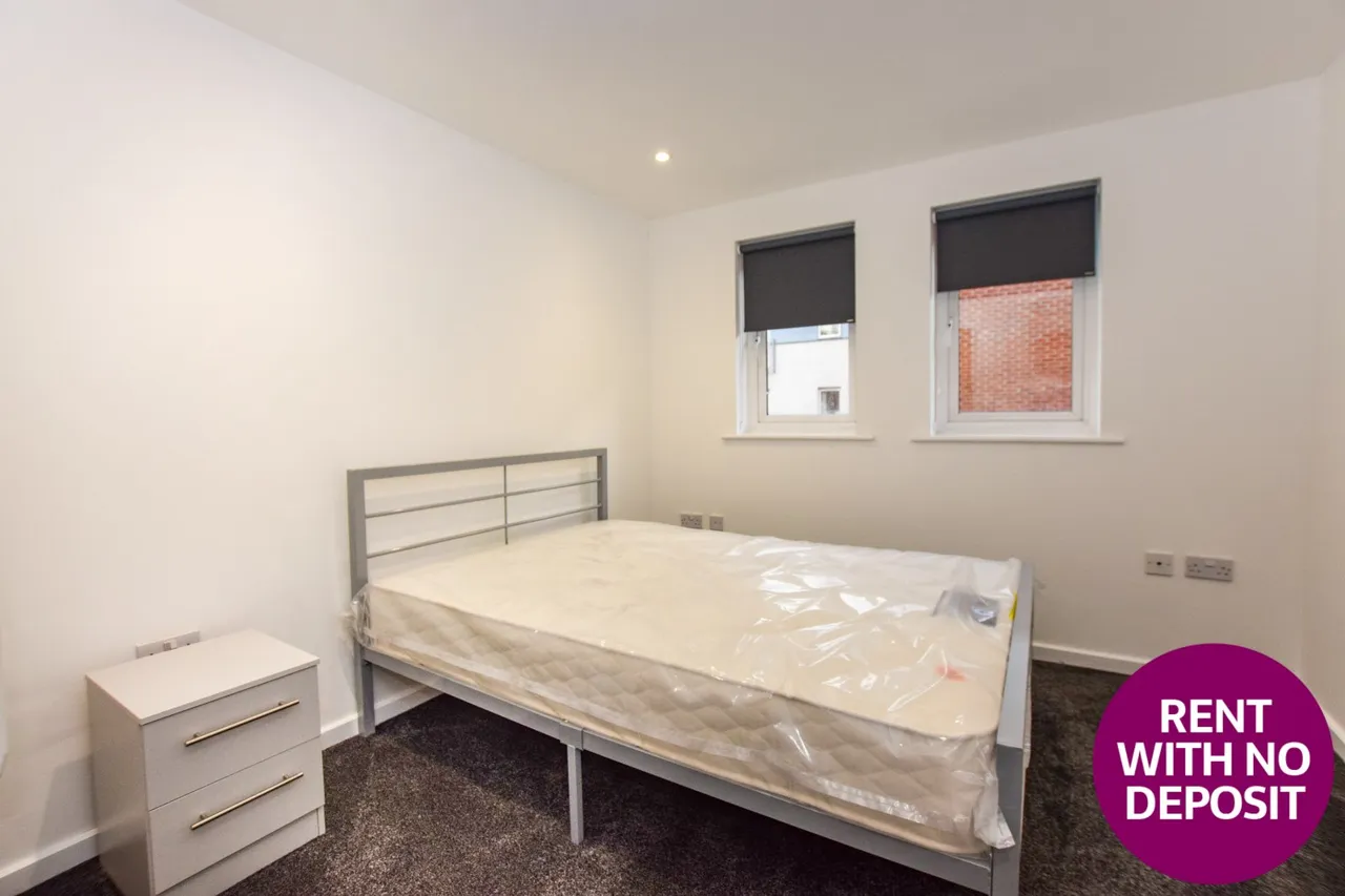 Elmira Way, Salford, M5, photo 6