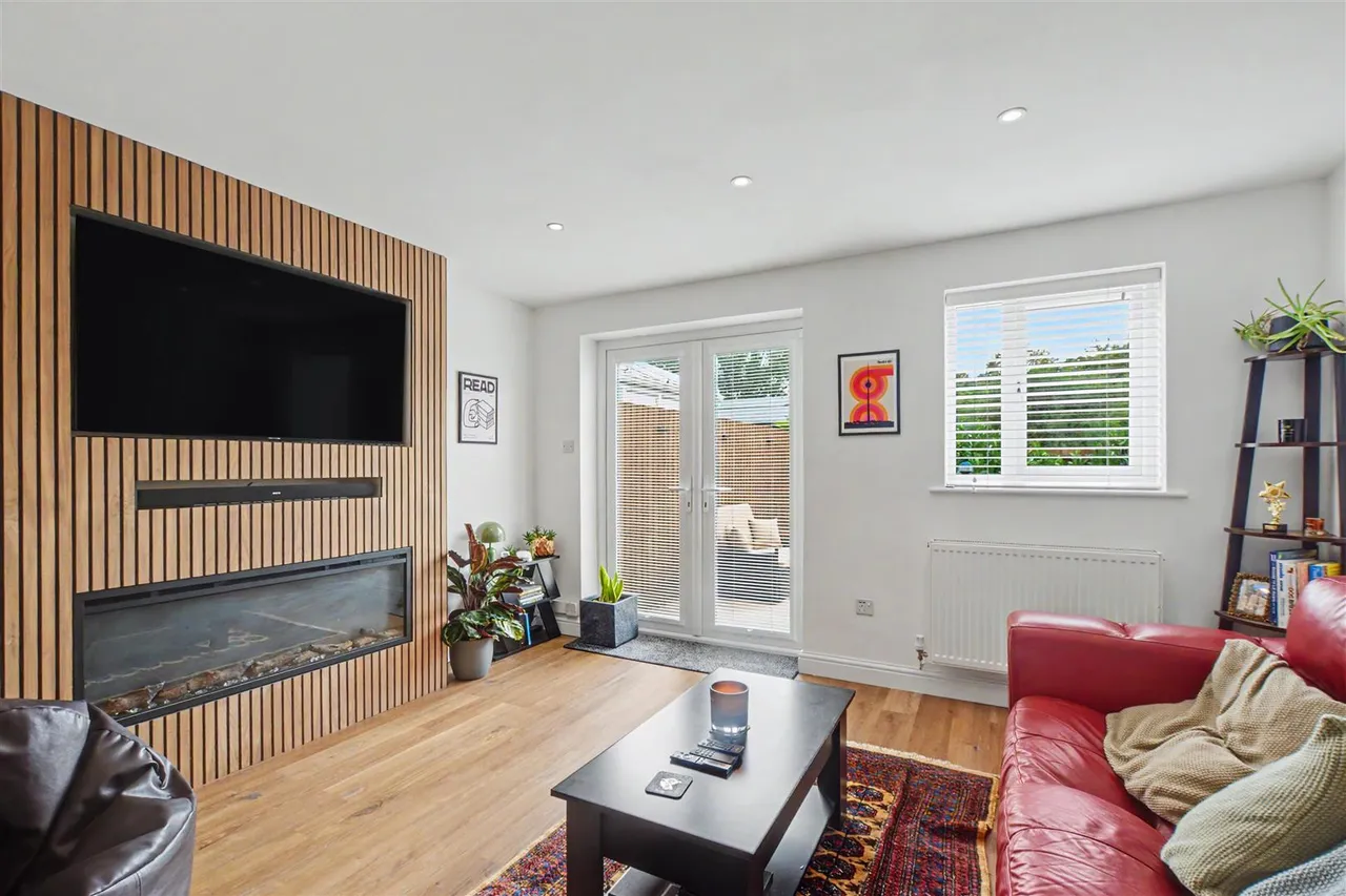 Fulwood Drive, Long Eaton, NG10, photo 2