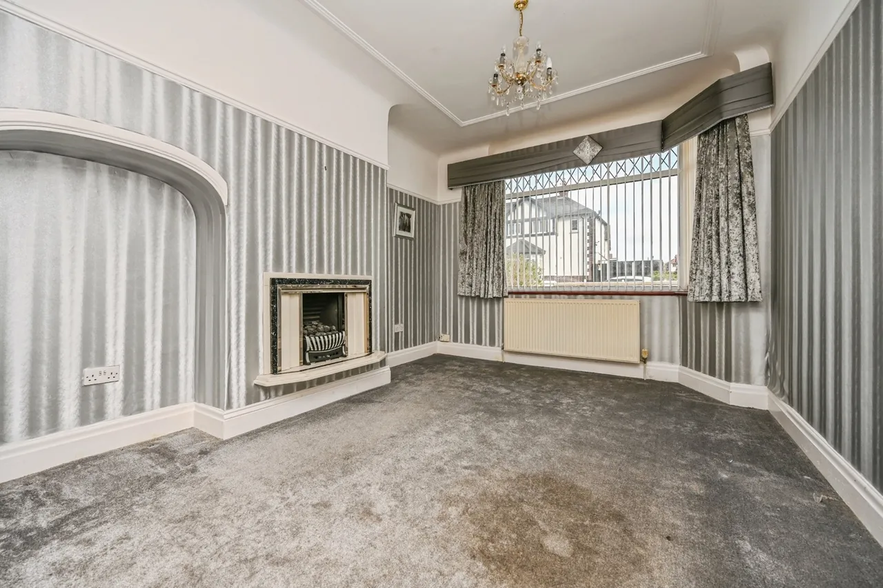South Mossley Hill Road, Liverpool, L19, photo 3