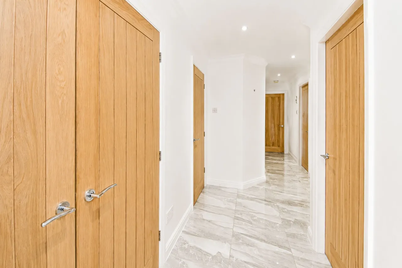 Heyes Lane, Cheshire, photo 10