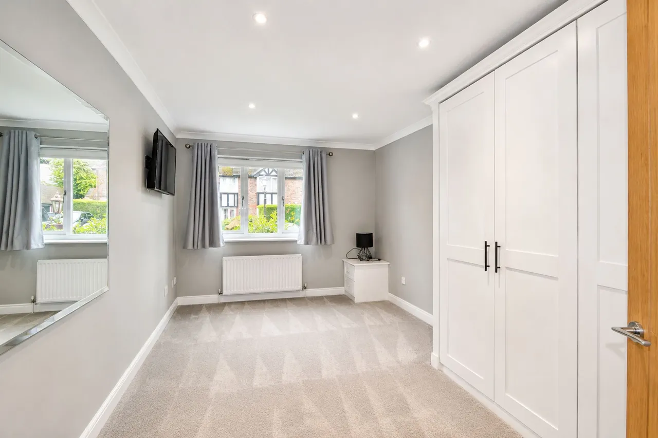Heyes Lane, Cheshire, photo 7