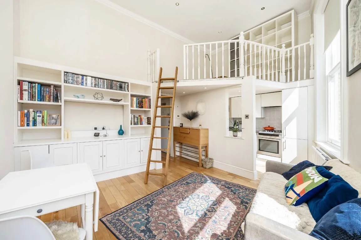 1 bed flat for sale, Old York Road, SW18