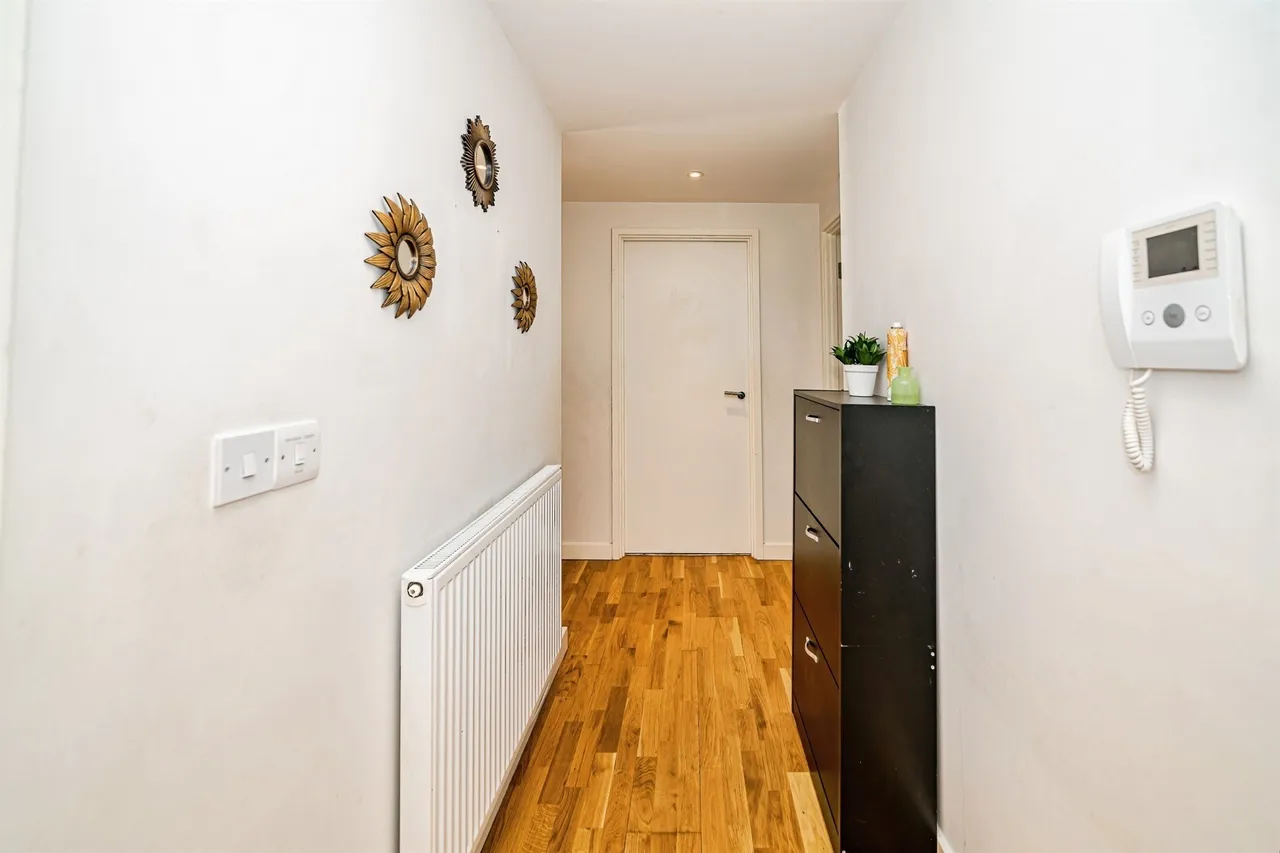 Windsor Road, Slough, SL1, photo 9