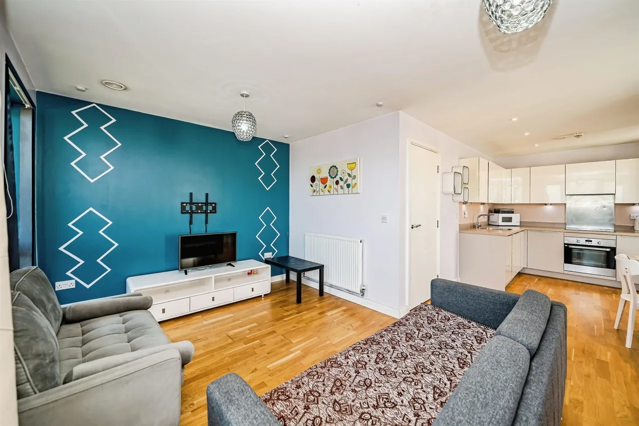Windsor Road, Slough, SL1, photo 5