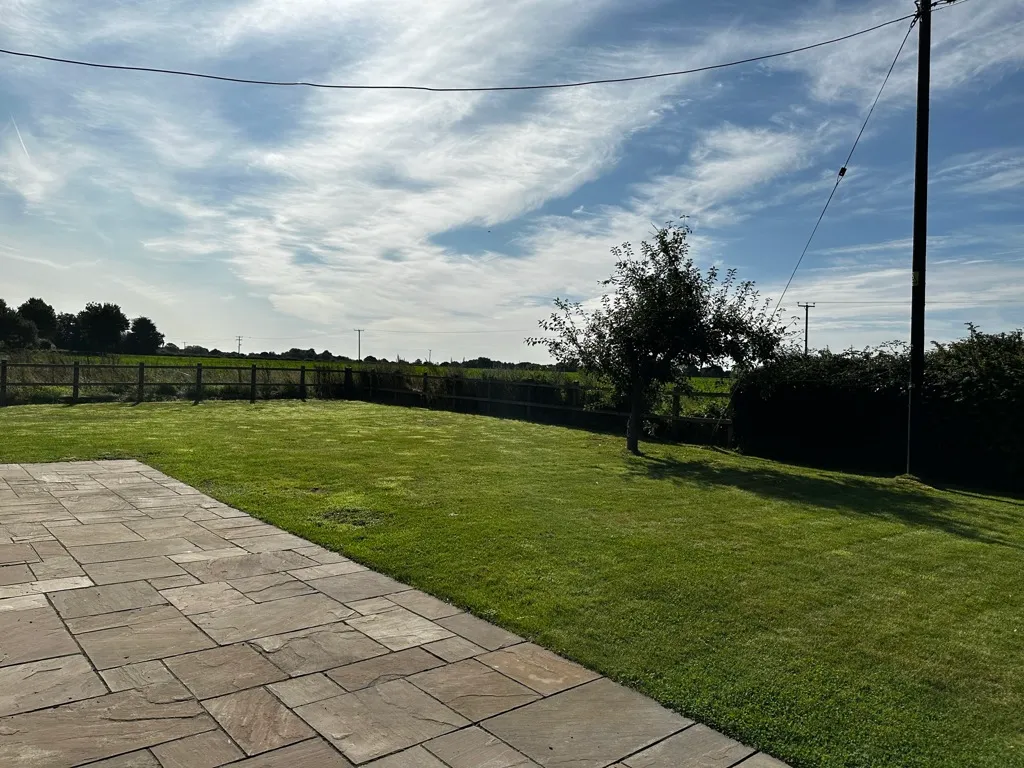 School Road, Neatishead, photo 3
