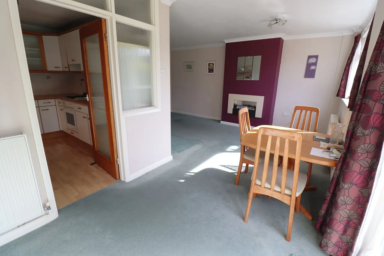 The Paddocks, Rayleigh, Essex, SS6 8NE, photo 4