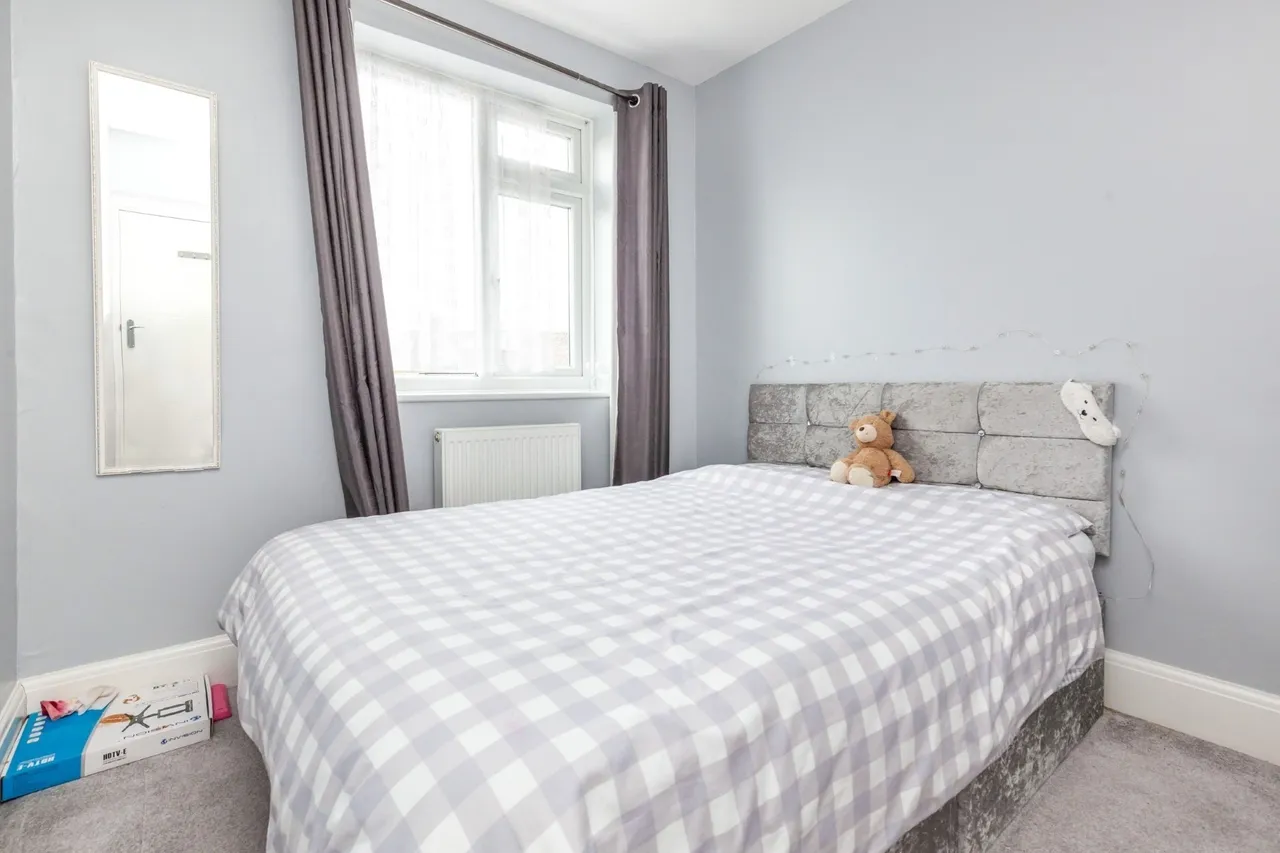 Queens Crescent, Eastbourne, BN23, photo 7