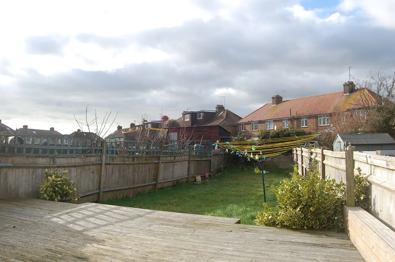 Queens Crescent, Eastbourne, BN23, photo 5
