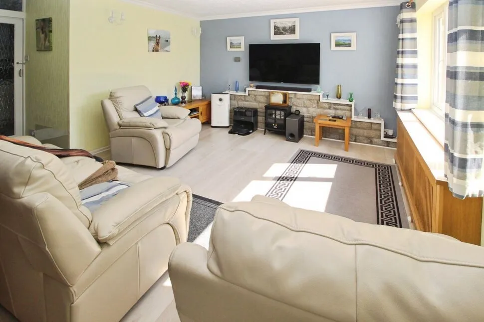 Jubilee Place, Clevedon, North Somerset, BS21, photo 4