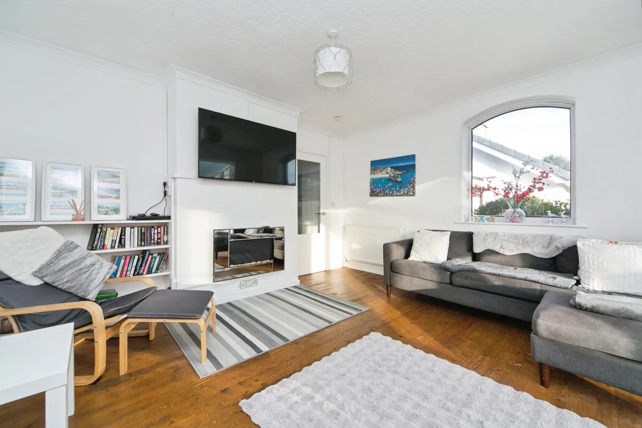 Breeze Hill, Tyn-Y-Gongl, LL74, photo 4