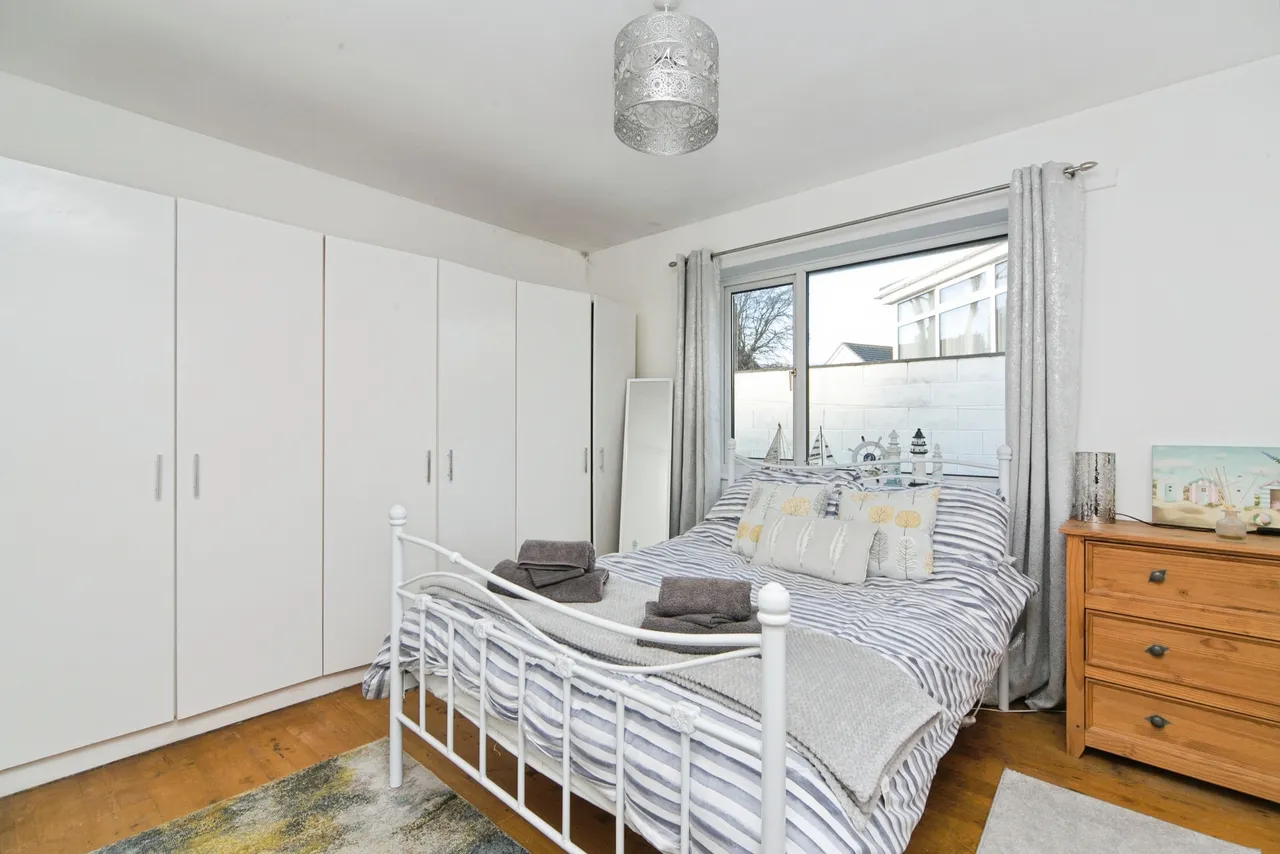 Breeze Hill, Tyn-Y-Gongl, LL74, photo 10
