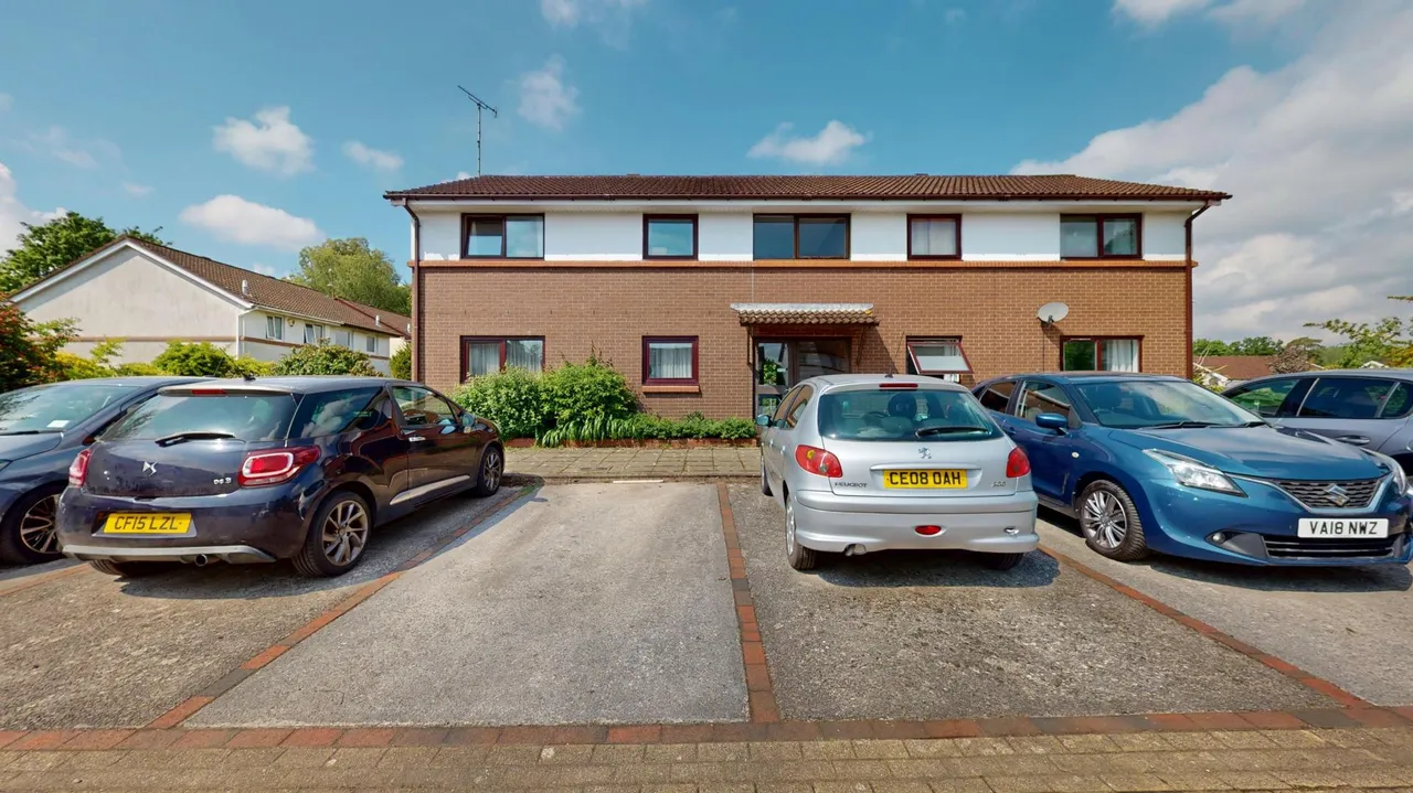 1 bed flat for sale, Heath Mead, Cardiff, CF14