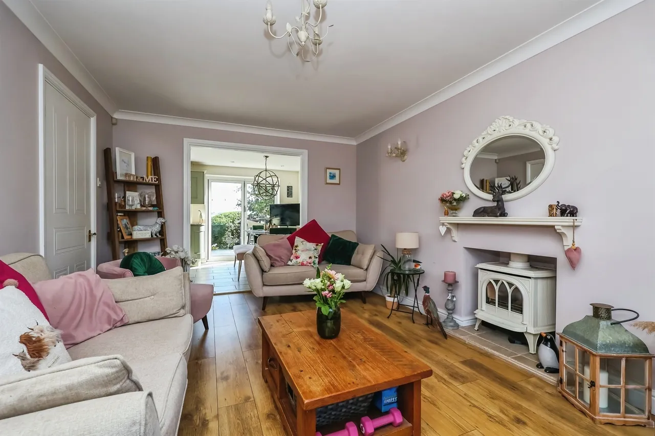 Sparrow Close, Ilkeston, DE7, photo 9
