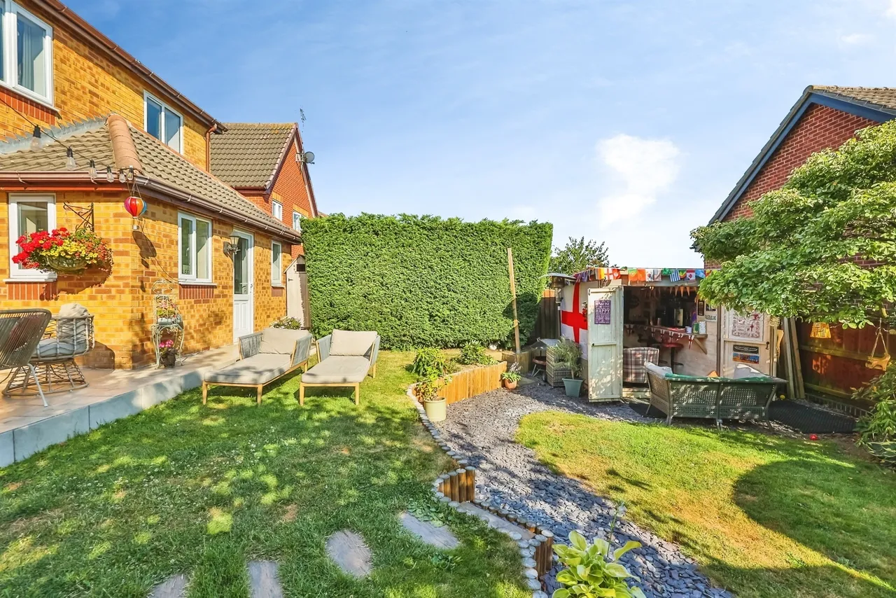 Sparrow Close, Ilkeston, DE7, photo 27