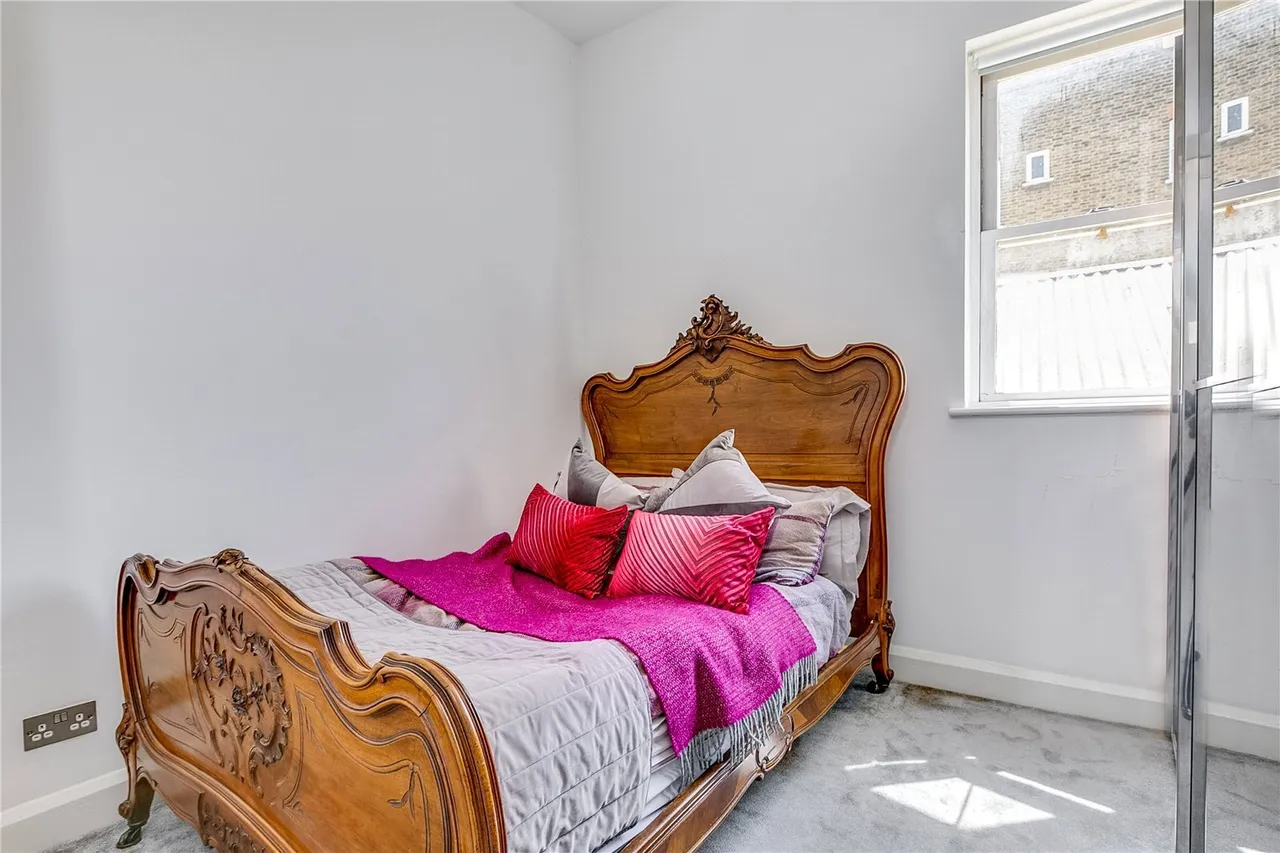 Wimbledon Park Road, London, SW18, photo 5
