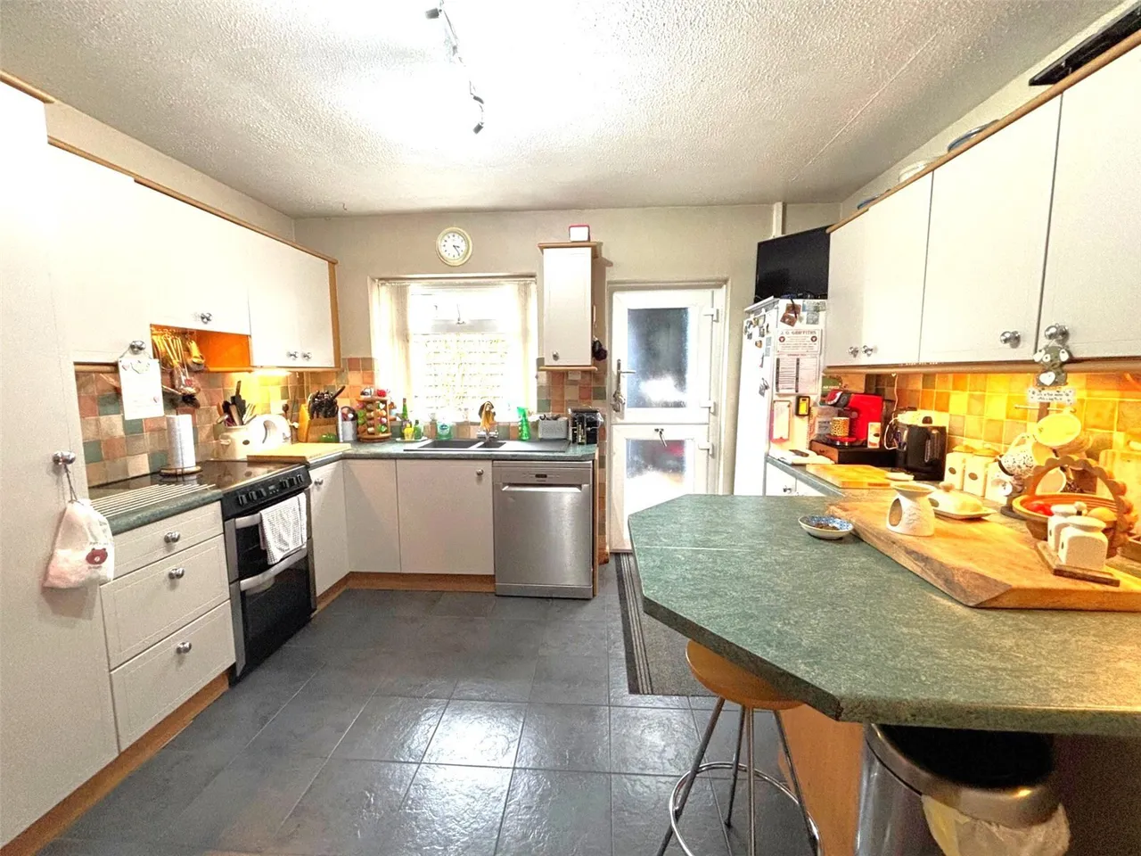 St. Catherines Close, Princes Gate, SA67, photo 11