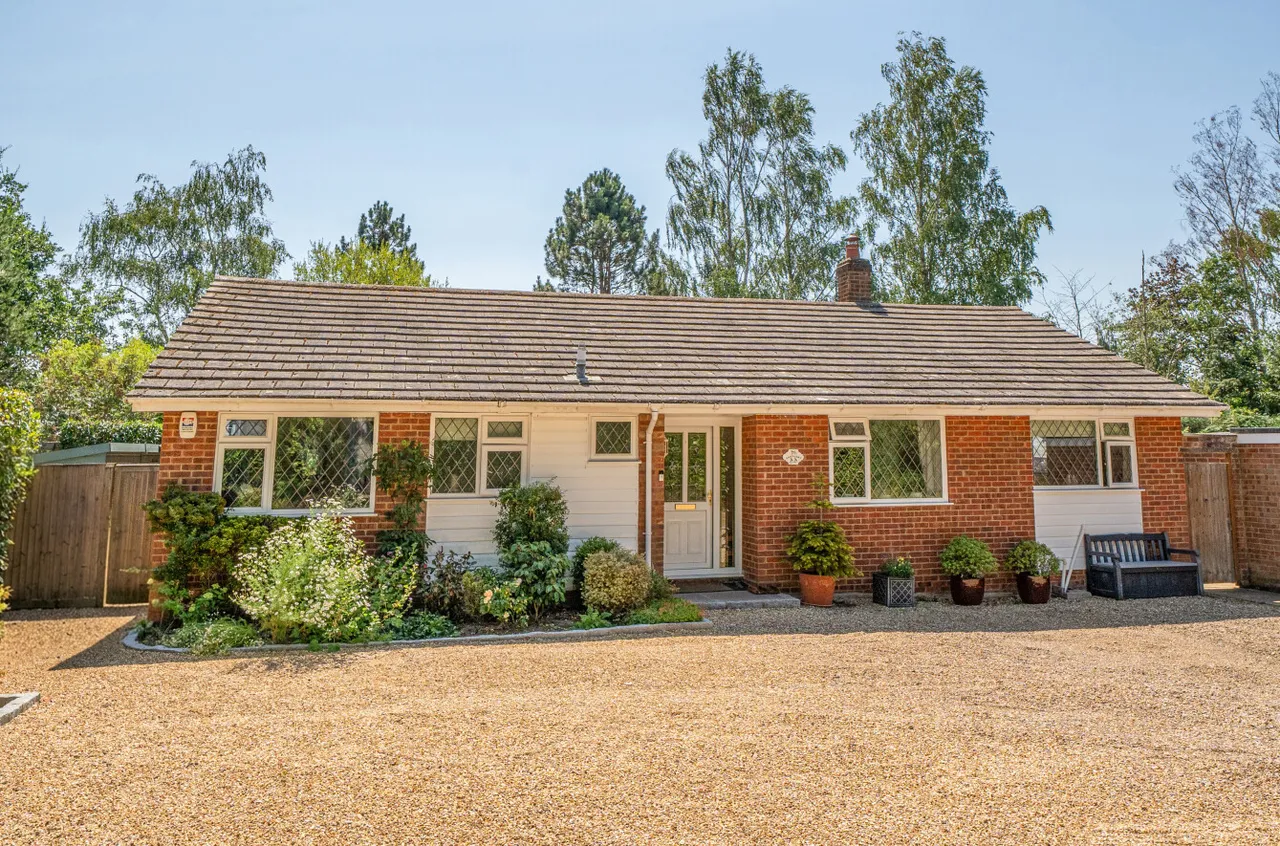 Longwater Lane, Finchampstead, Wokingham, Berkshire, RG40 4NX, photo 26
