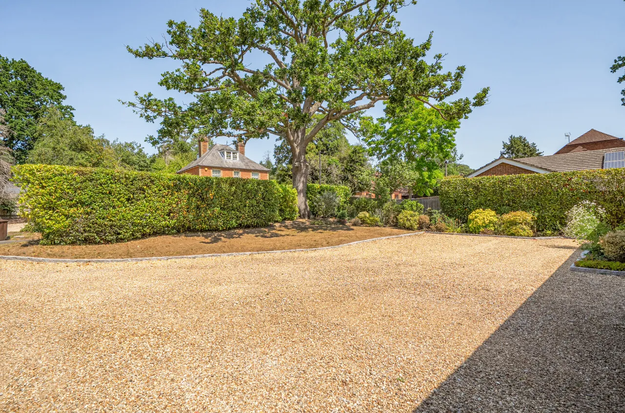 Longwater Lane, Finchampstead, Wokingham, Berkshire, RG40 4NX, photo 24
