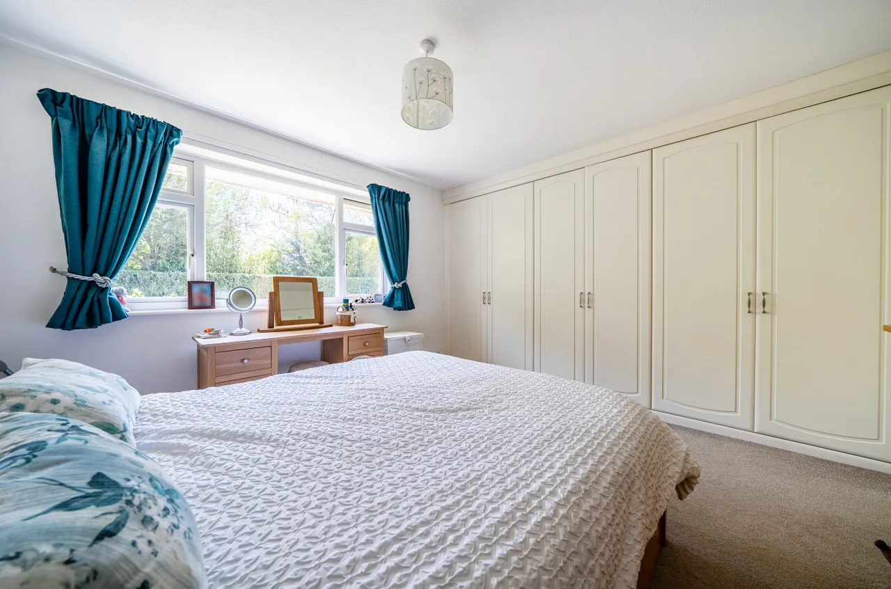 Longwater Lane, Finchampstead, Wokingham, Berkshire, RG40 4NX, photo 16
