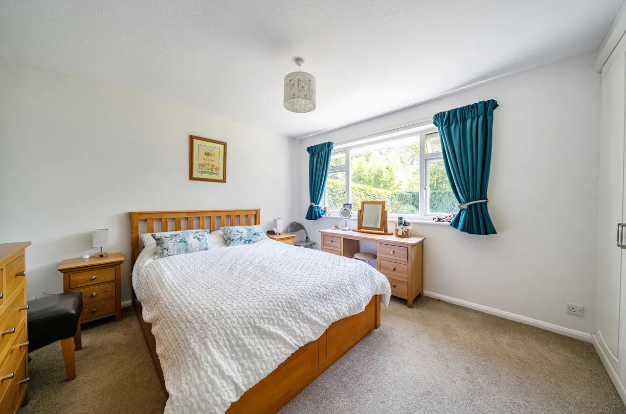 Longwater Lane, Finchampstead, Wokingham, Berkshire, RG40 4NX, photo 15