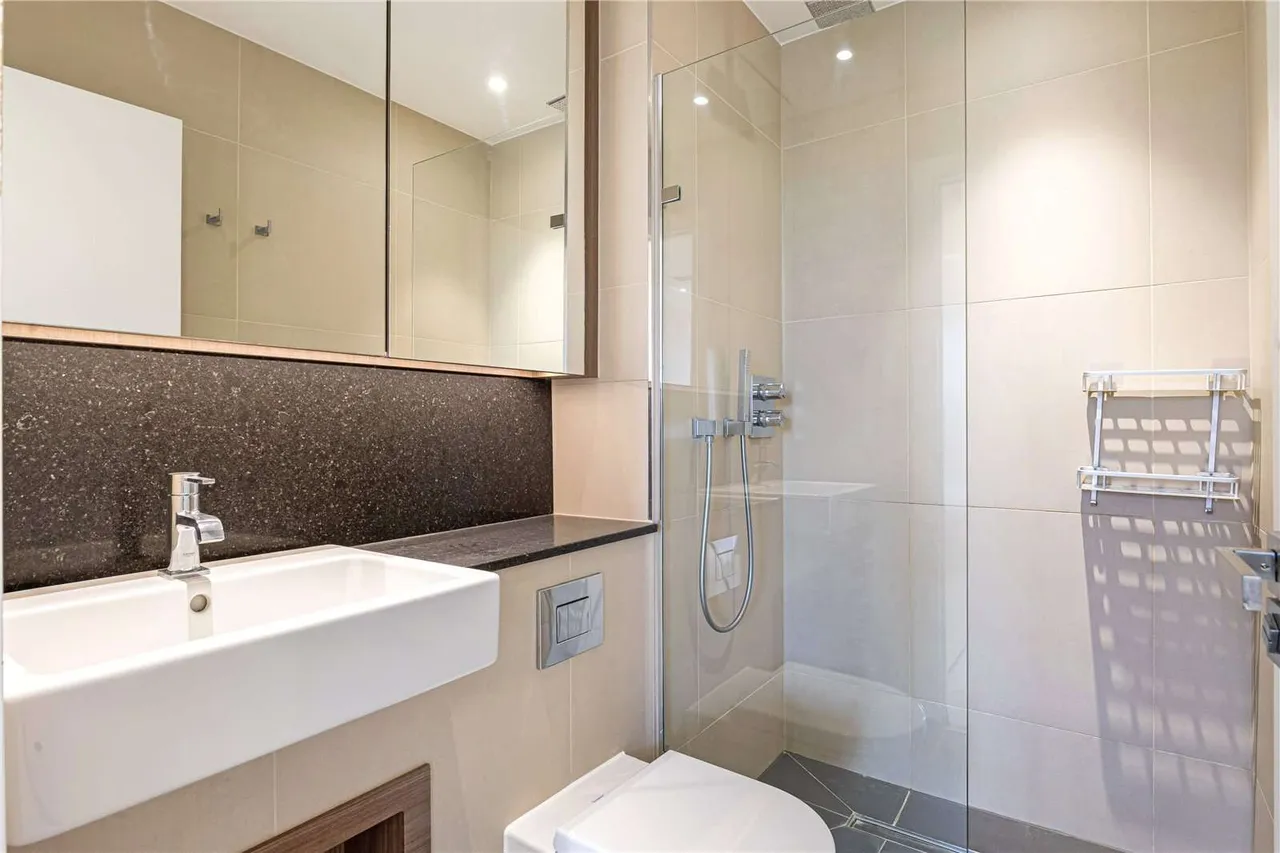 Central Avenue, Fulham, London, SW6 2GP, photo 7