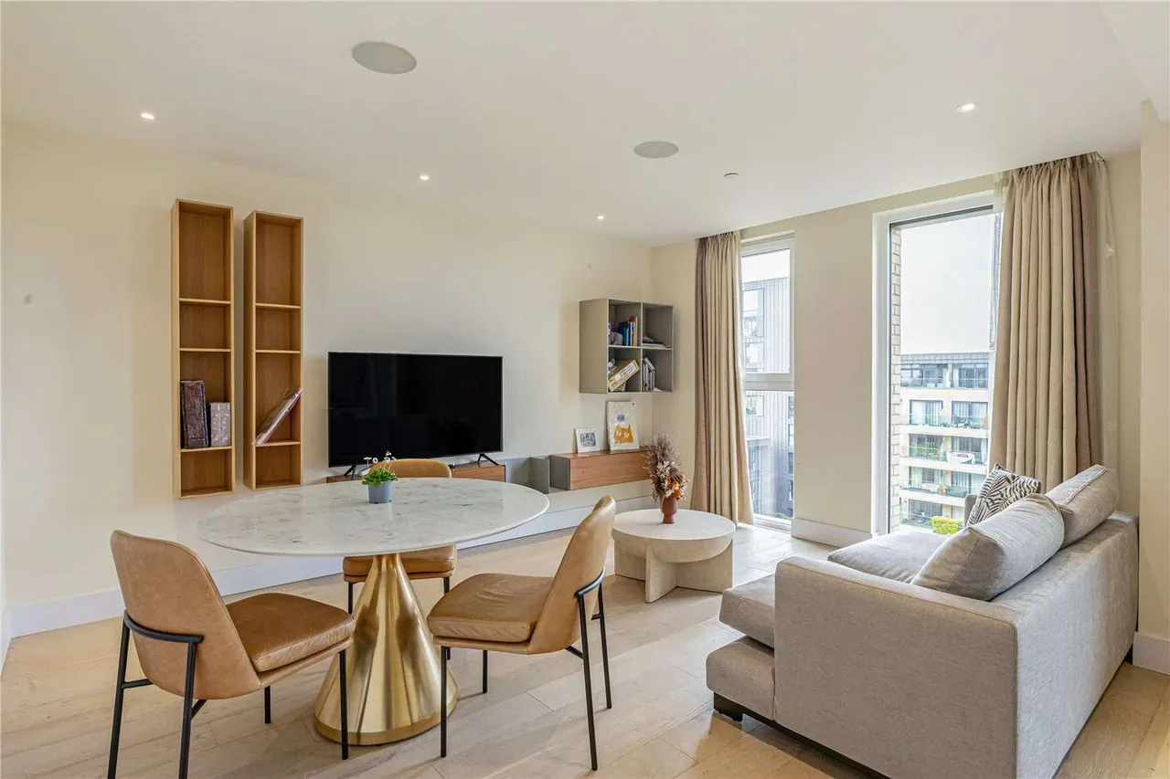 Central Avenue, Fulham, London, SW6 2GP, photo 3