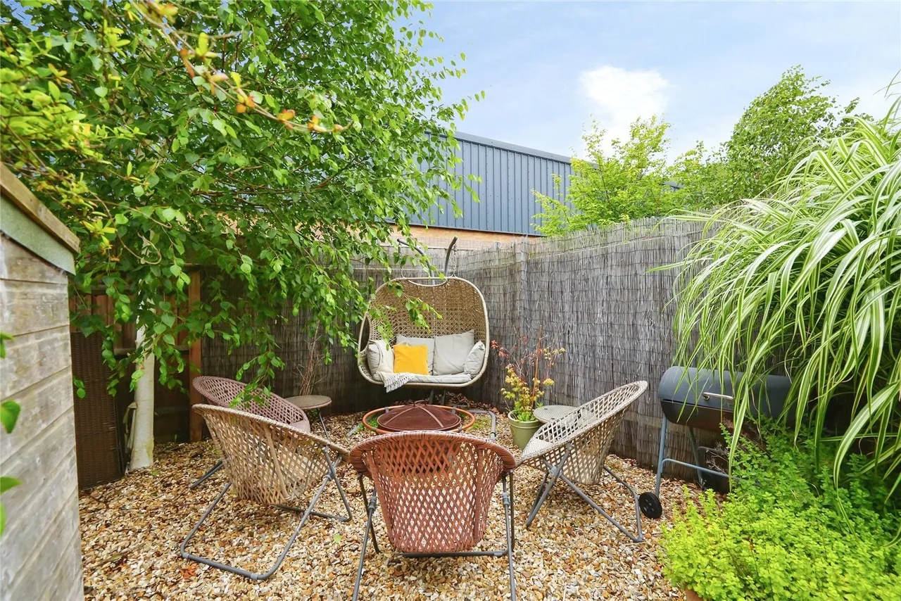 Clifton Close, BICESTER, Oxfordshire, OX26, photo 26