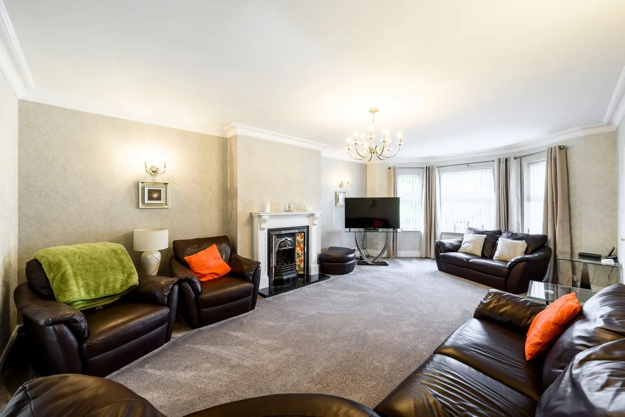 Wallace Court, Cheslyn Hay, WS6, photo 11