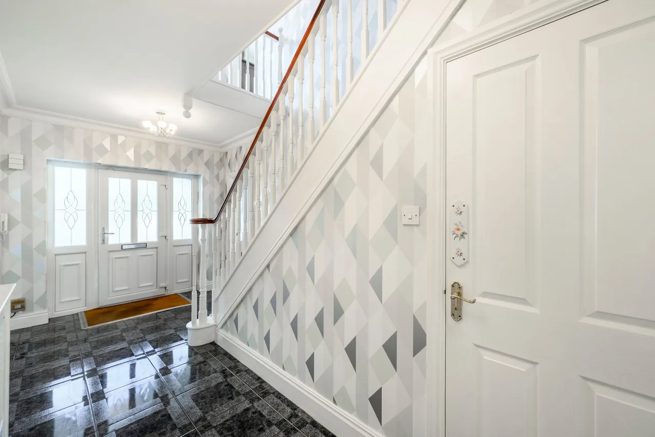 Wallace Court, Cheslyn Hay, WS6, photo 20