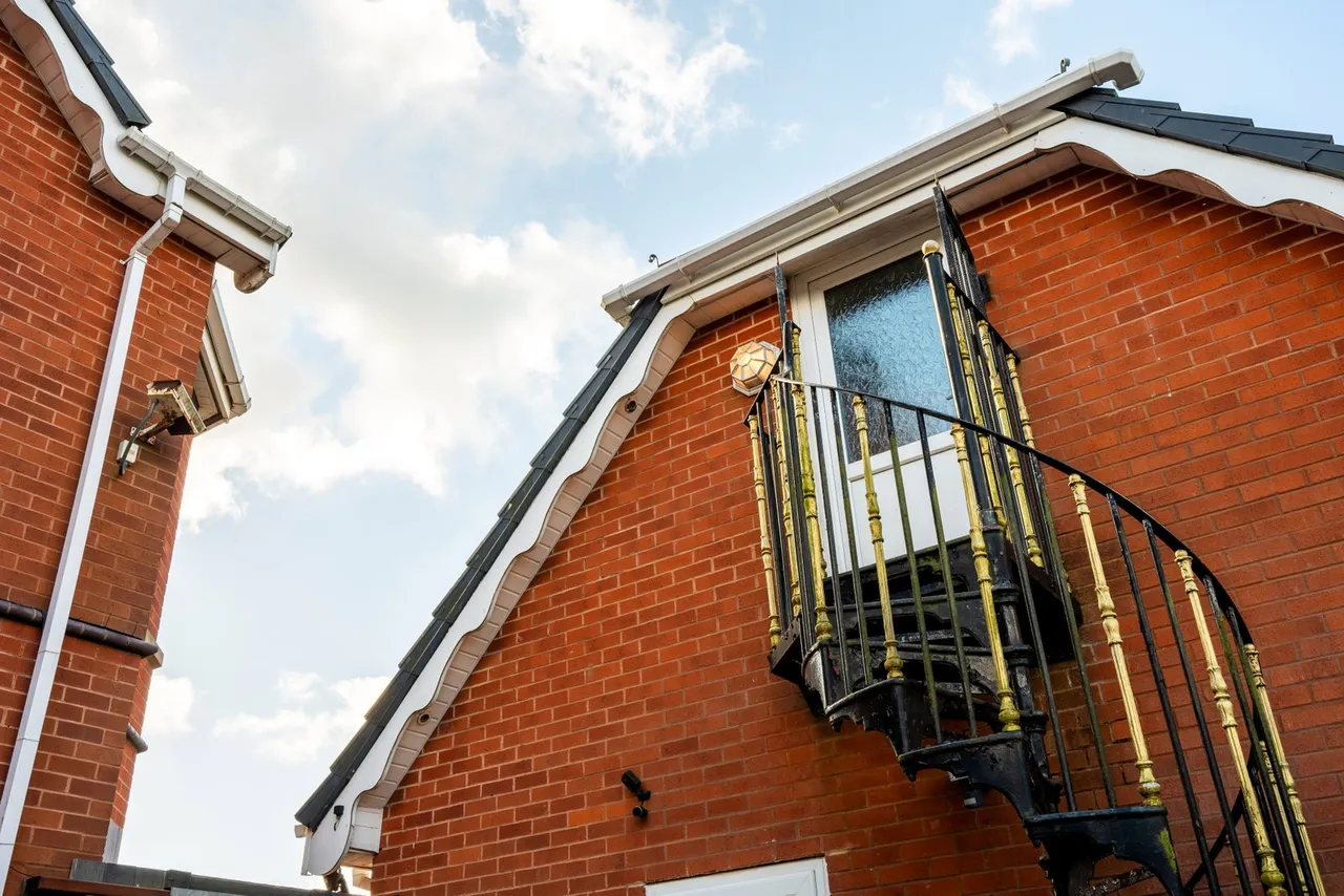 Wallace Court, Cheslyn Hay, WS6, photo 43
