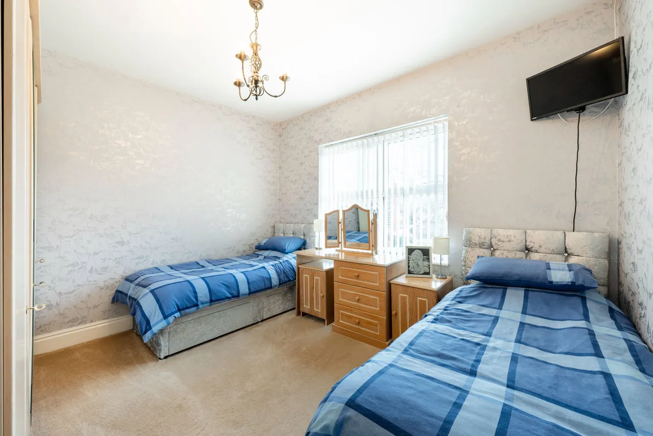 Wallace Court, Cheslyn Hay, WS6, photo 55