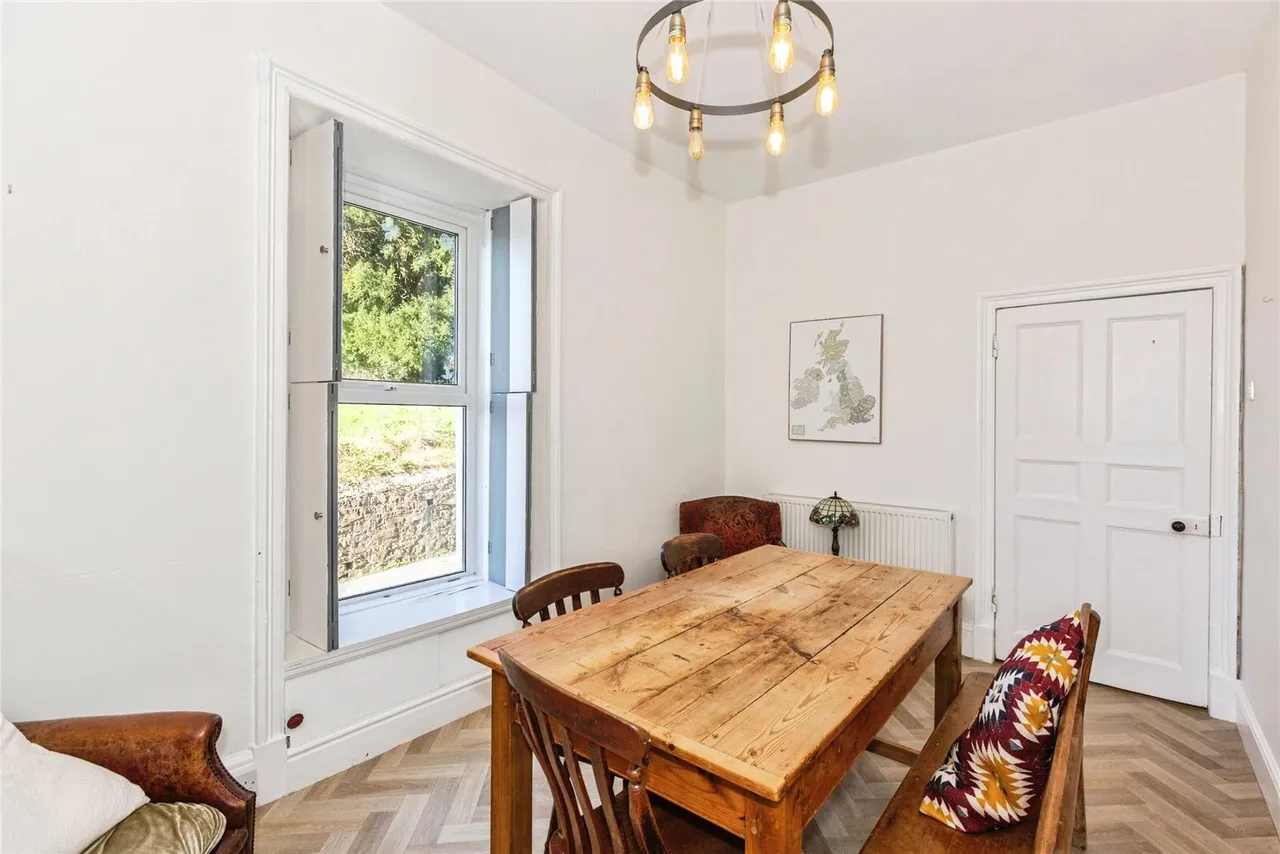 Abbey Terrace, Llandeilo, SA19, photo 10