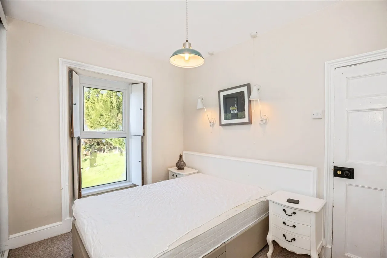 Abbey Terrace, Llandeilo, SA19, photo 24