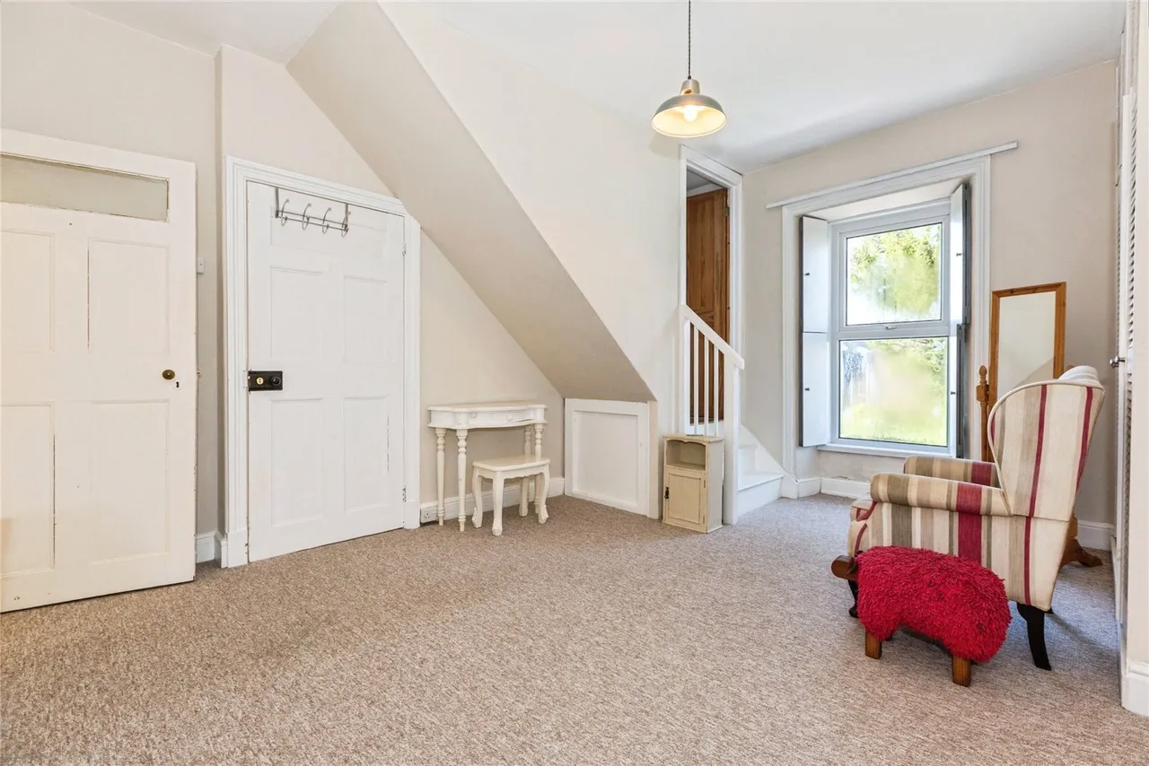 Abbey Terrace, Llandeilo, SA19, photo 23