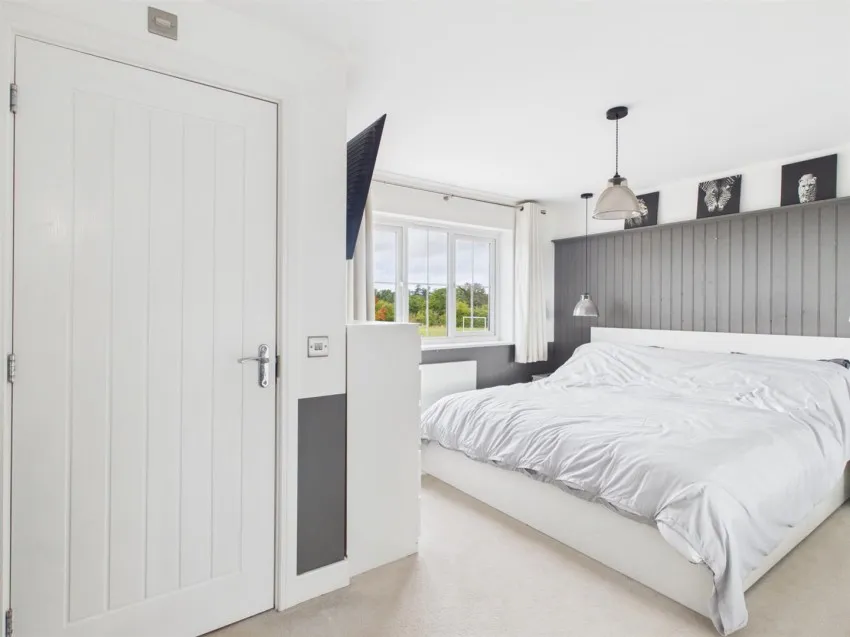 Horsefair Close, Newent, photo 13