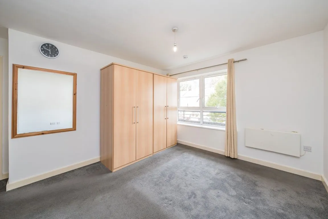Lanadron Close, TW7, photo 4