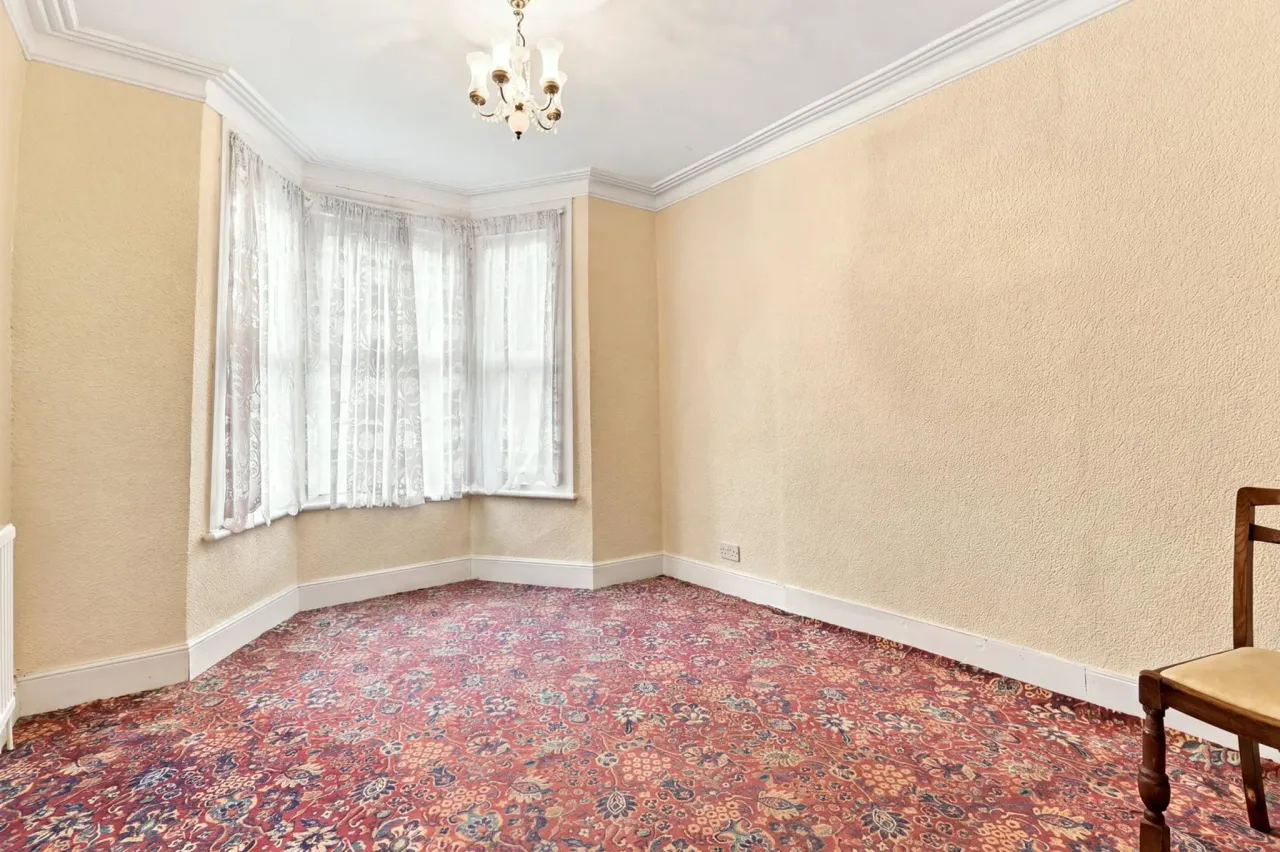 Halstead Road, Enfield, EN1 1QB, photo 10