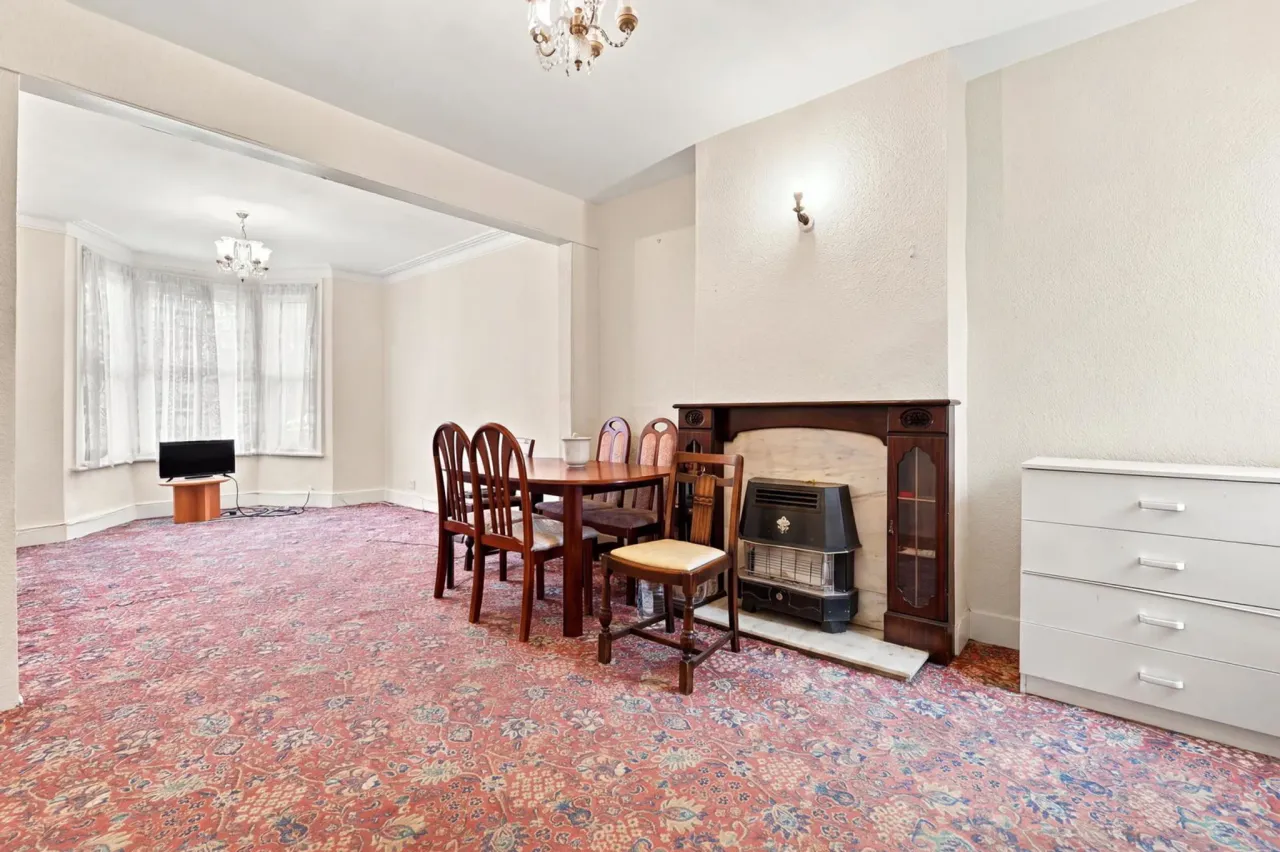 Halstead Road, Enfield, EN1 1QB, photo 11