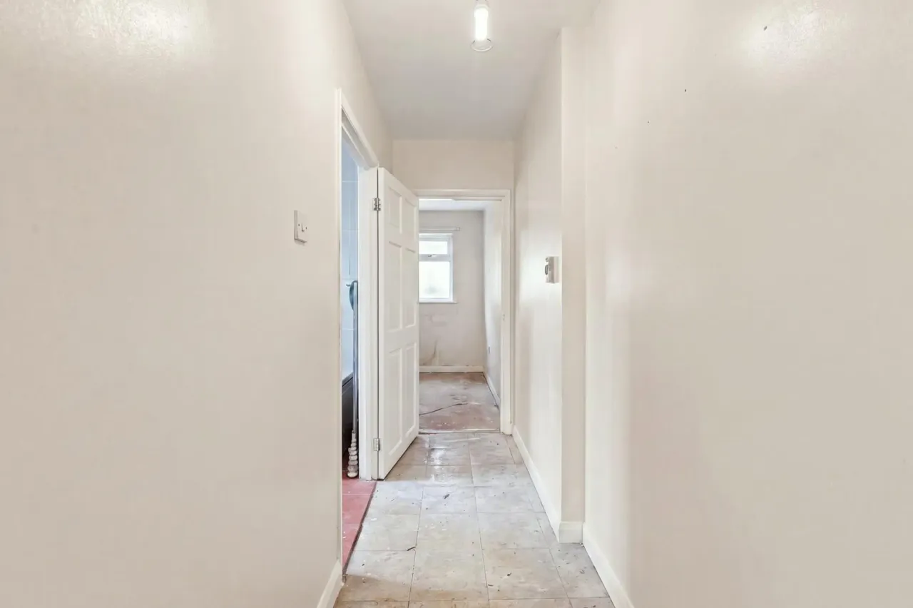 Halstead Road, Enfield, EN1 1QB, photo 14