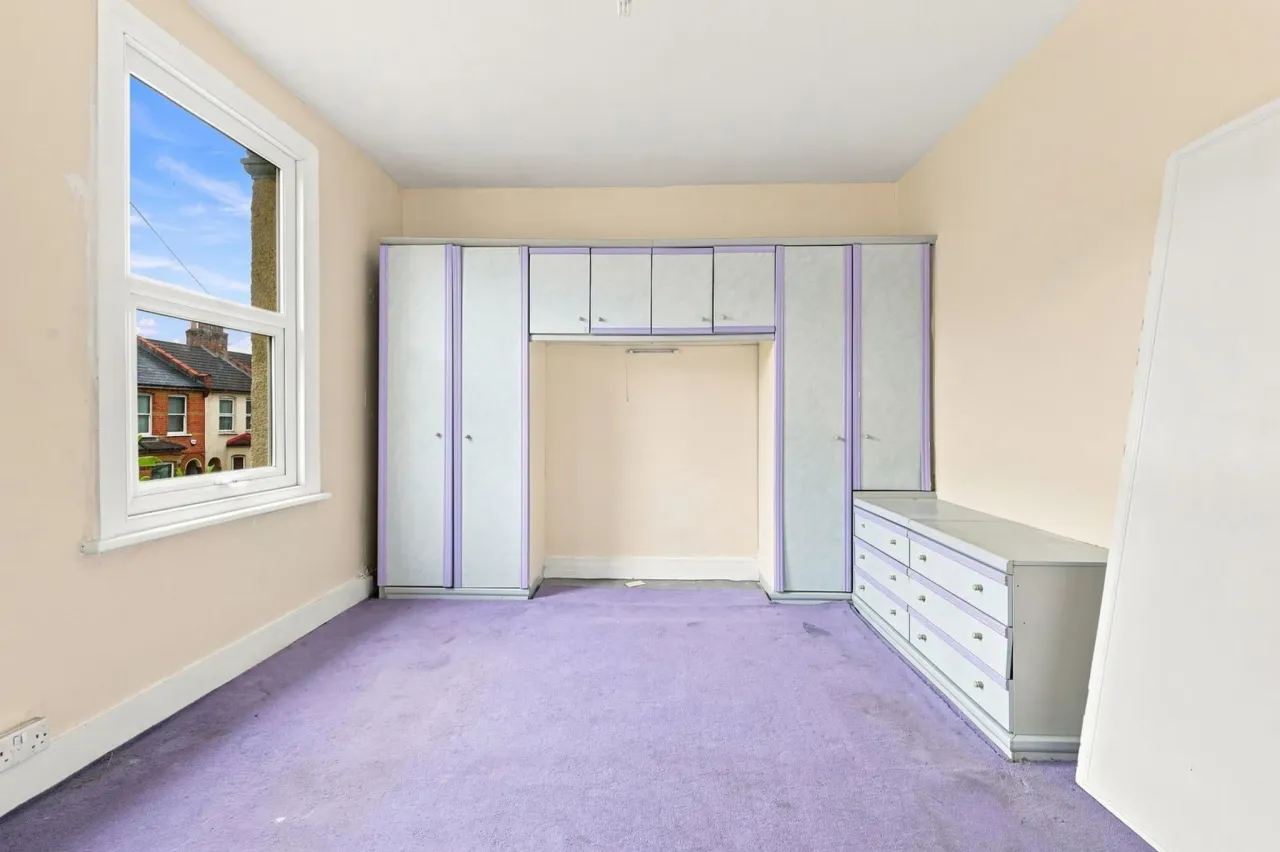 Halstead Road, Enfield, EN1 1QB, photo 19