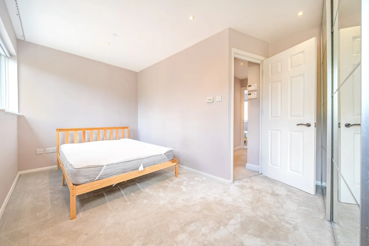 Bywater Place, London, SE16, photo 11
