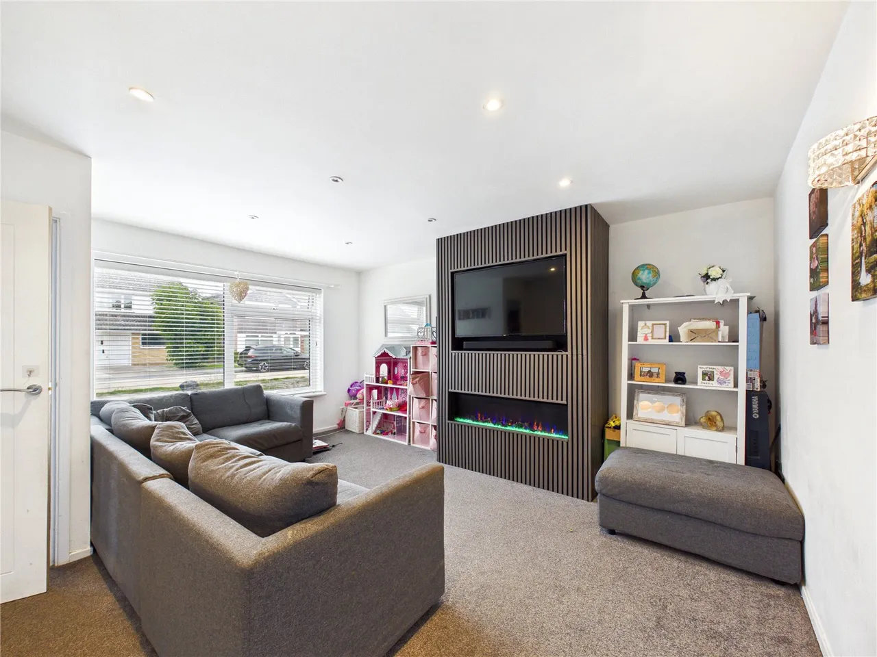 Bury Close, Marks Tey, CO6, photo 2