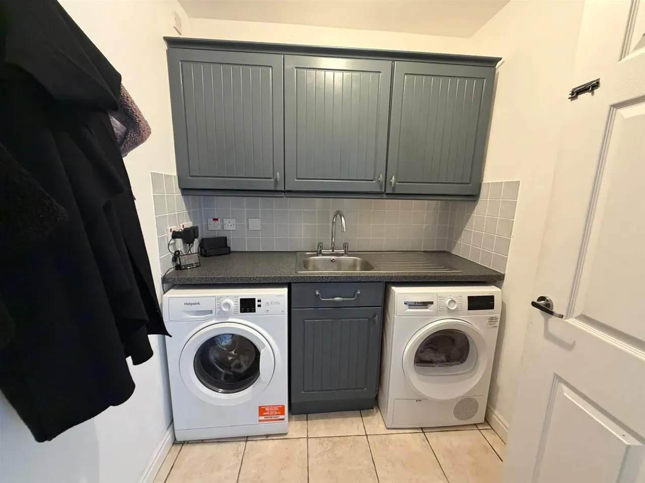 Honeymead Lane, Sturminster Newton DT10 1EW, photo 7