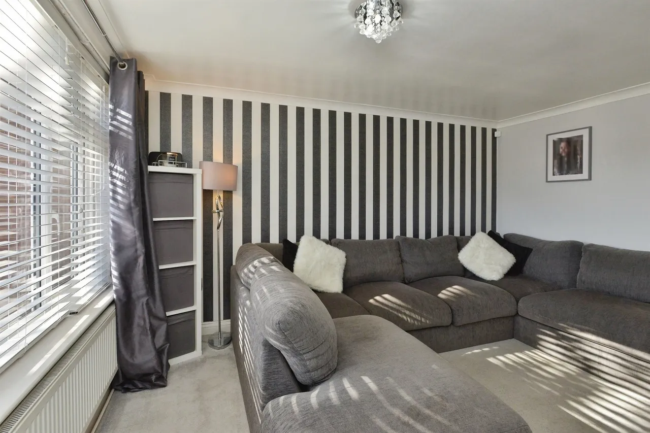Whaddon Way, Bletchley, MK3, photo 7