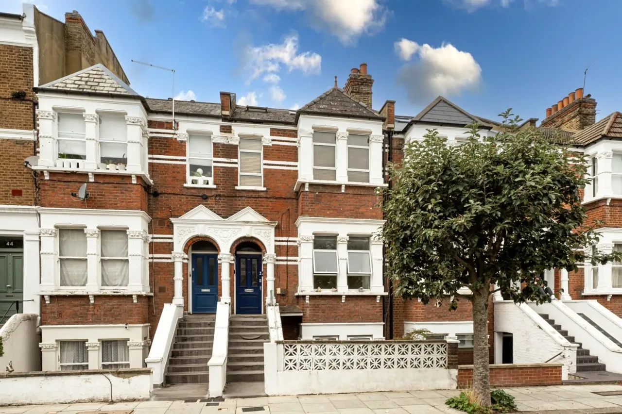 1 bed flat for sale — Stanlake Road, Shepherds Bush, London