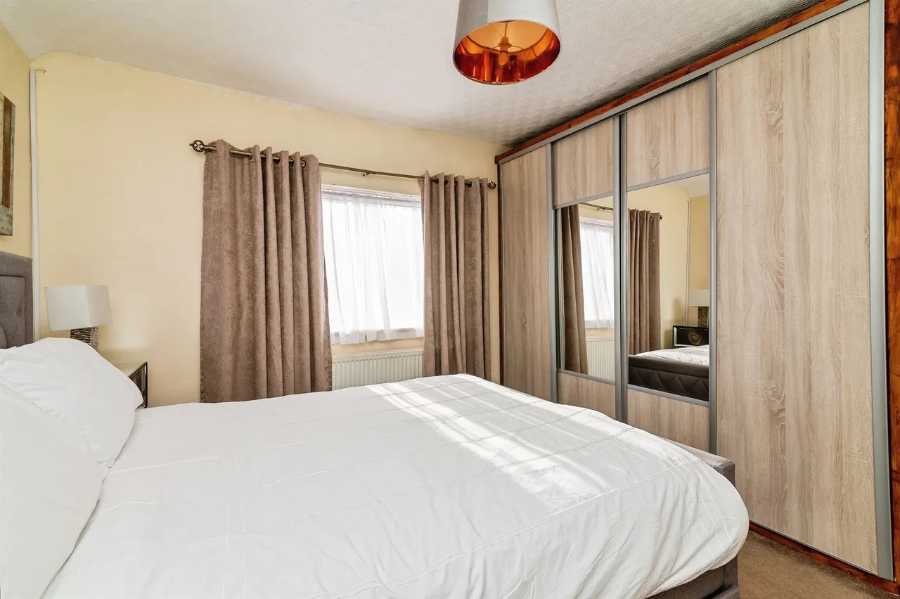 Redhill Road, Arnold, Nottingham, photo 10